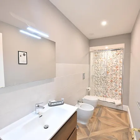 Konukevi Toledo 424 4*